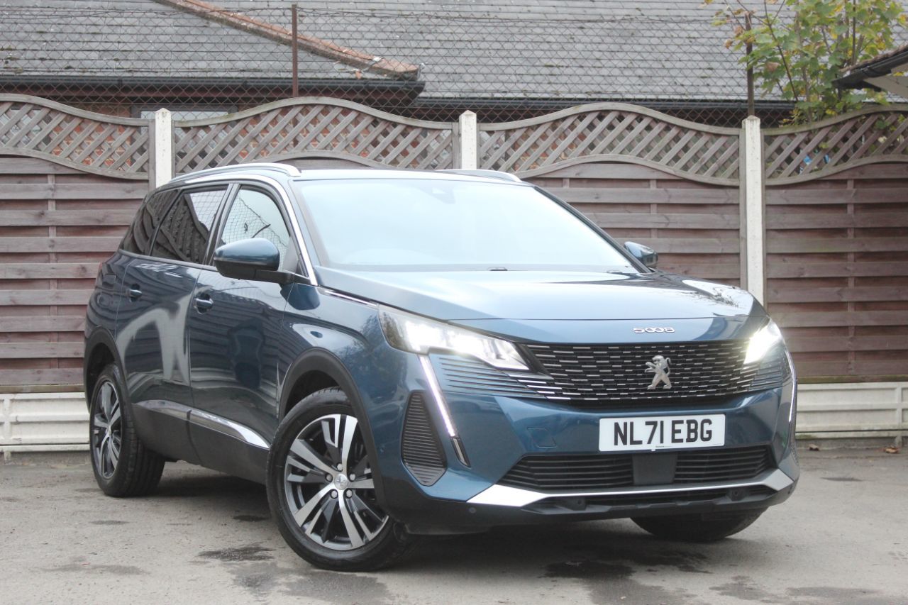 2021 Peugeot 5008